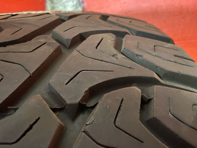 325/50/20 mickey thompson