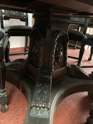 COMEDOR DE MADERA DE CAOBA ANTIGUO