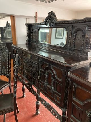 COMEDOR DE MADERA DE CAOBA ANTIGUO