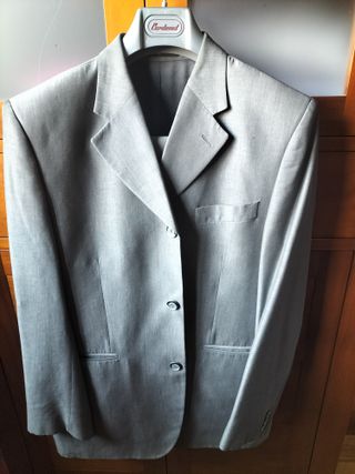 Traje marca Caramelo T.52