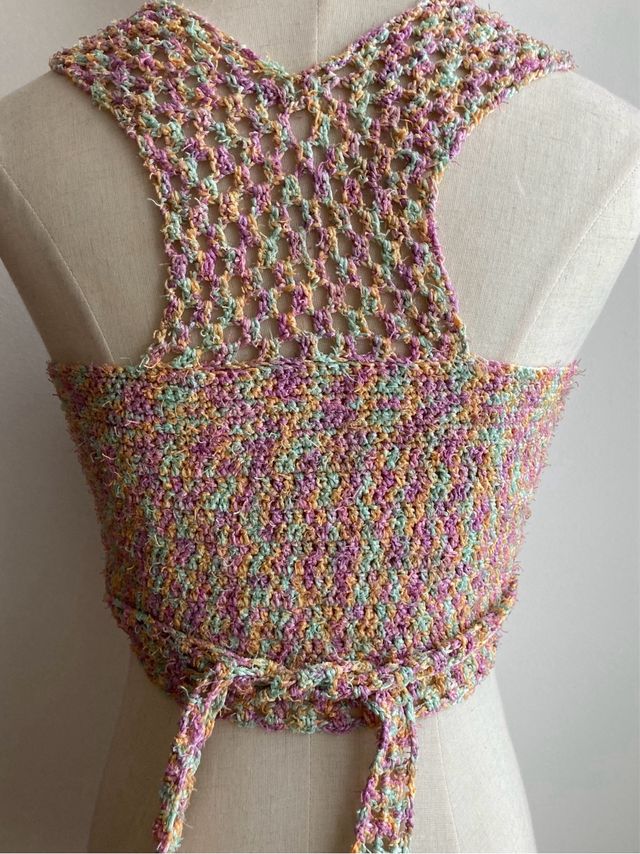 Top canotta incrociata