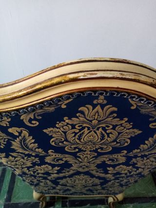 Sillón estilo Luis XVI azul