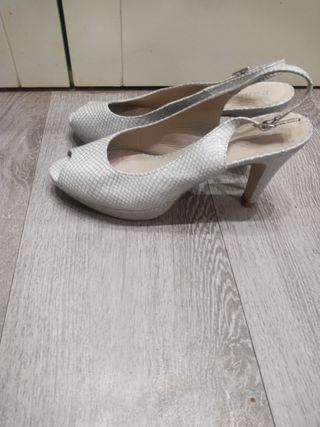 Sandalias tacon plateadas