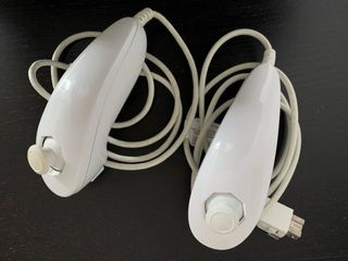 Nintendo Wii, consola más accesorios 