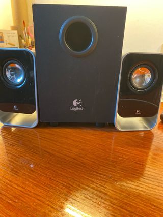 Altavoces Logitech