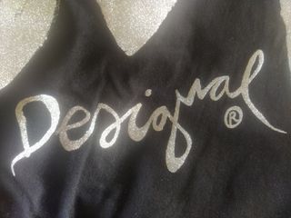 Camiseta negra desigual XS mujer