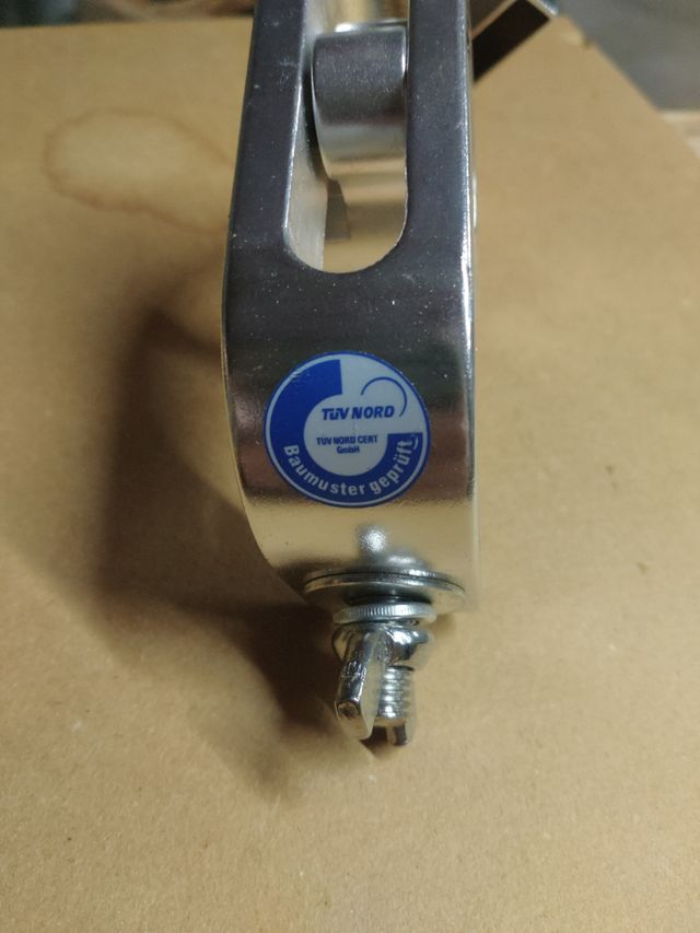 Garra treliça 250kg