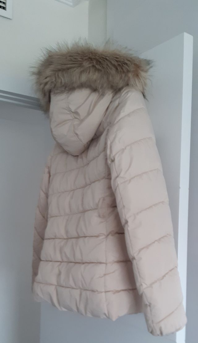 Abrigo capucha beige como nuevo