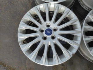 Llantas de 17 pulgadas Ford Grand C-MAX, E7. y_394