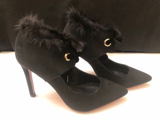 Zapato terciopelo negro