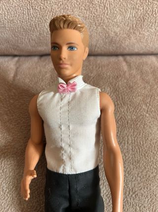 Barbie Ken 2012