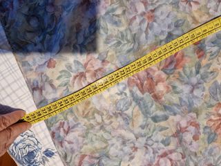 Sciarpa leggera in fantasia floreale