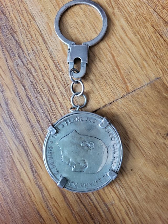 MONEDA DE 100 PESETAS DEL AÑO 1966