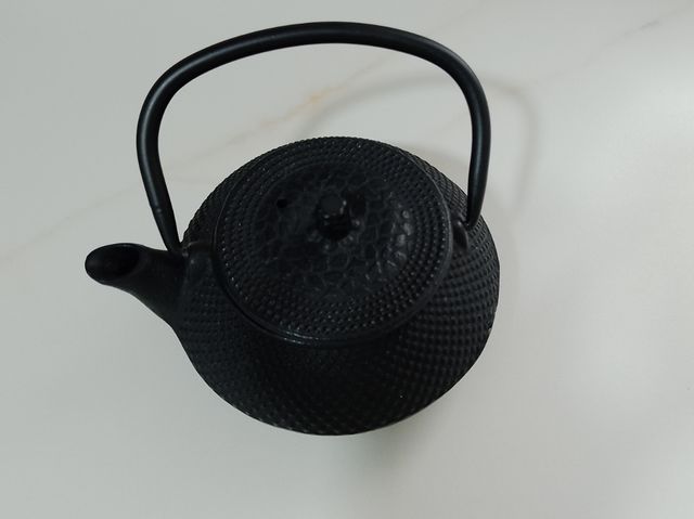 Tetera de hierro fundido