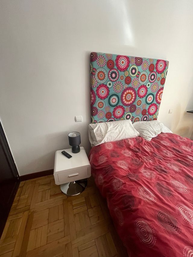 Mesa de noche de diseño