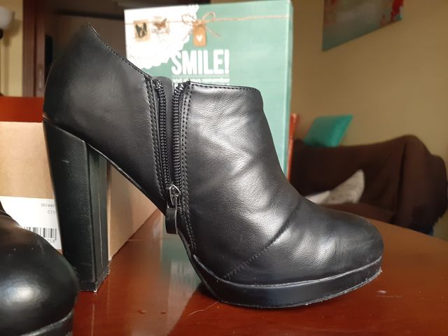 Botines de tacón negros Mustang