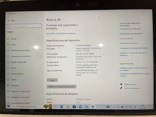 Surface Go 64 GB // 4 GB de RAM + Teclado Microsof