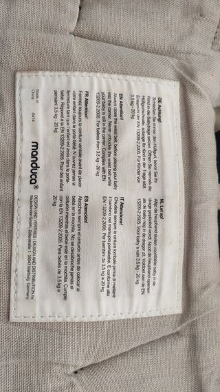 Mochila portabebes manduca