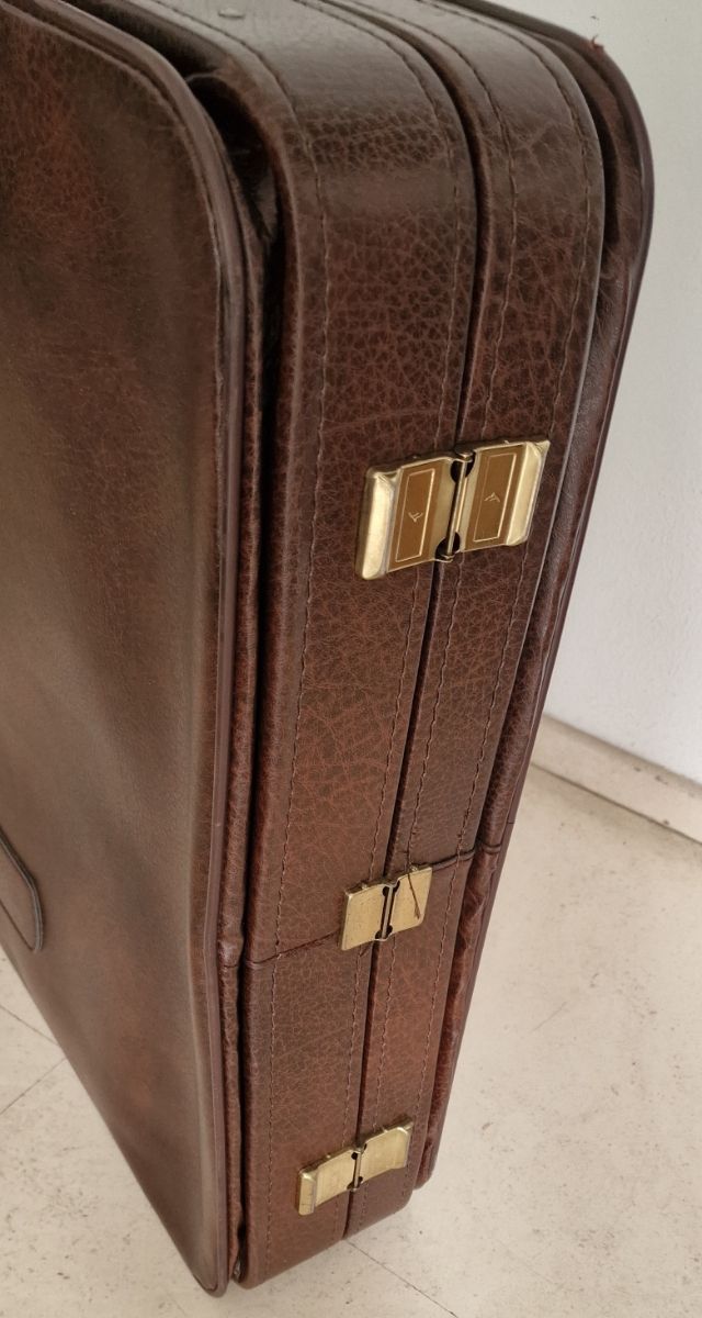 MALETA GRANDE PARA AVION EN PIEL