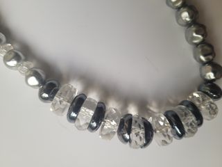 Collar de cristal  y perlas