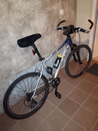 Bicileta Rockrider de montaña