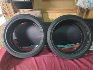 225/40 19