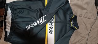 Equipación Ciclista 