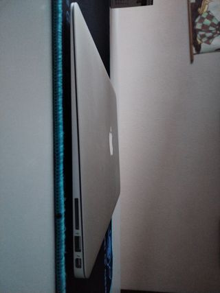 Macbook