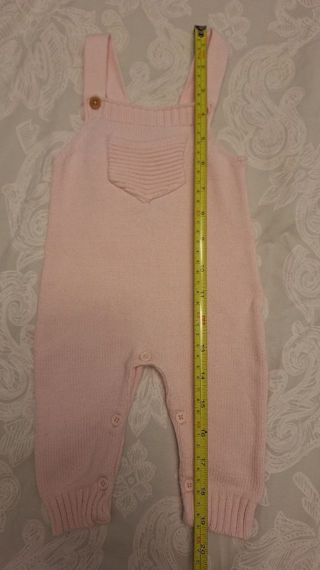 Pelele rosa de punto