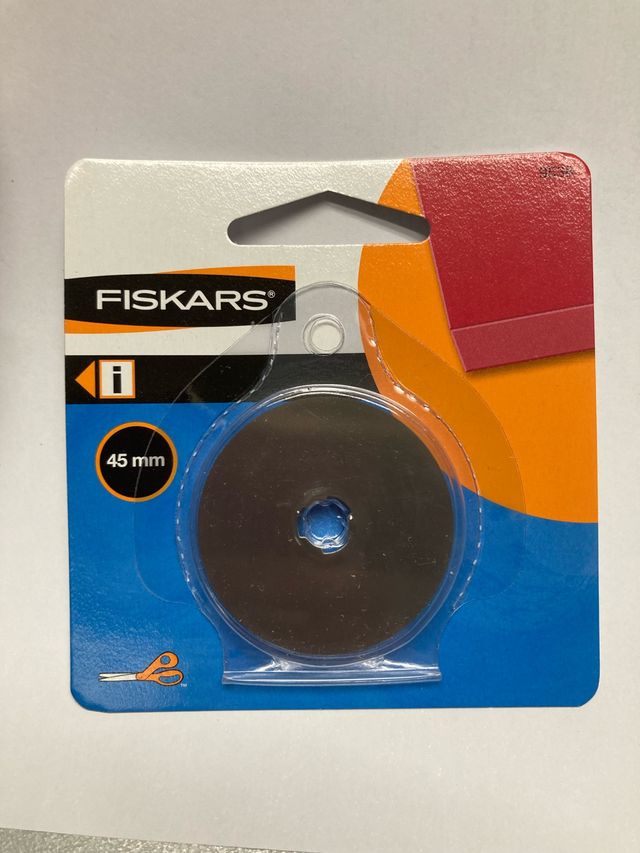 Cuchilla rotatoria de titanio Fiskars