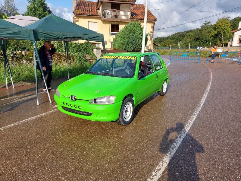 Peugeot 106 1999 - foto 1