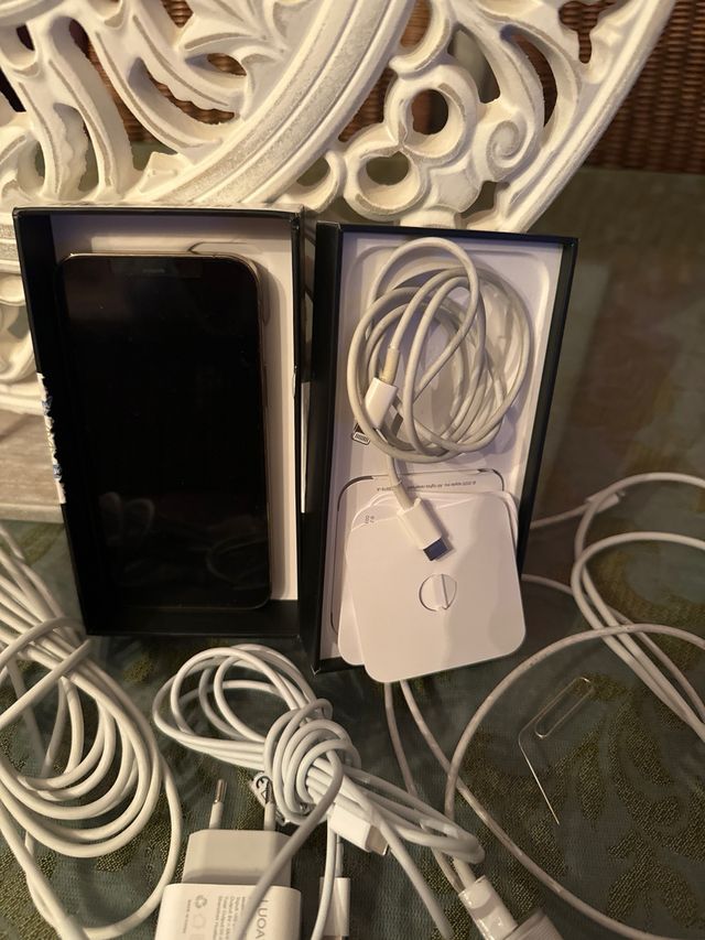 iPhone 12 Pro 128 gigas.   estado muy bueno