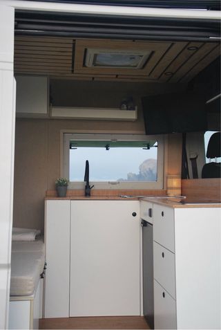 Alquiler Camper Volkswagen Crafter