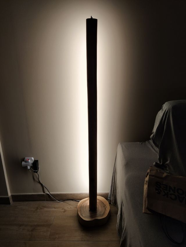 Lampara auxiliar sofás.