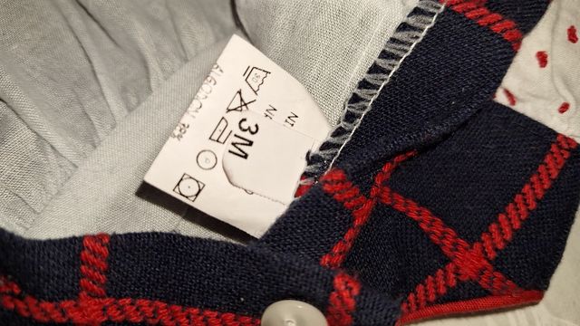 Vestido con braga y capota