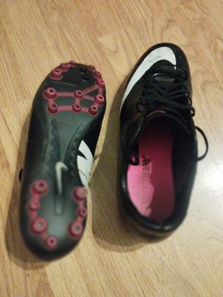 Zapatos de futbol 