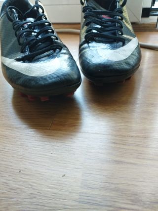 Zapatos de futbol 