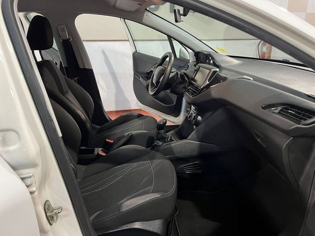Peugeot 208 HDI 2013