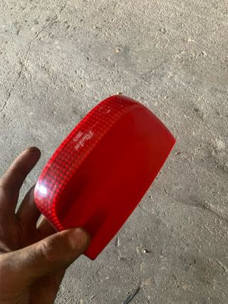 Tulipa faro trasero derbi senda
