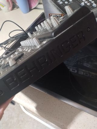 Mesa de mezclas BCD 3000