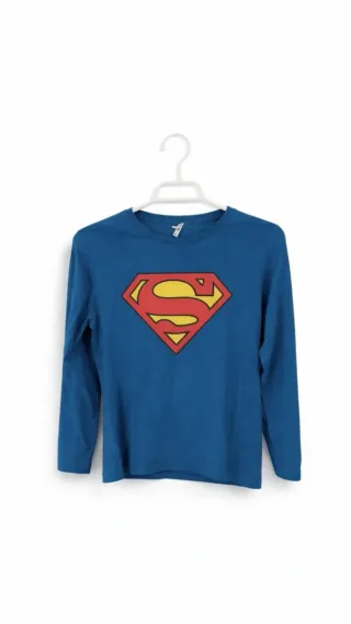 Camiseta de superman para ñiña.