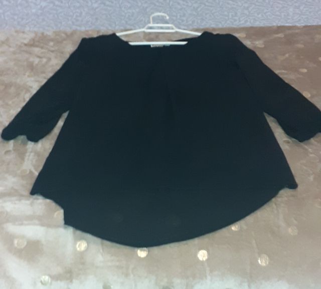 Camiseta de media manga.