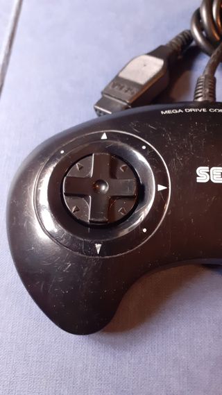 Mando Sega Mega Drive Game Pad MO 1650 (Lote 4)