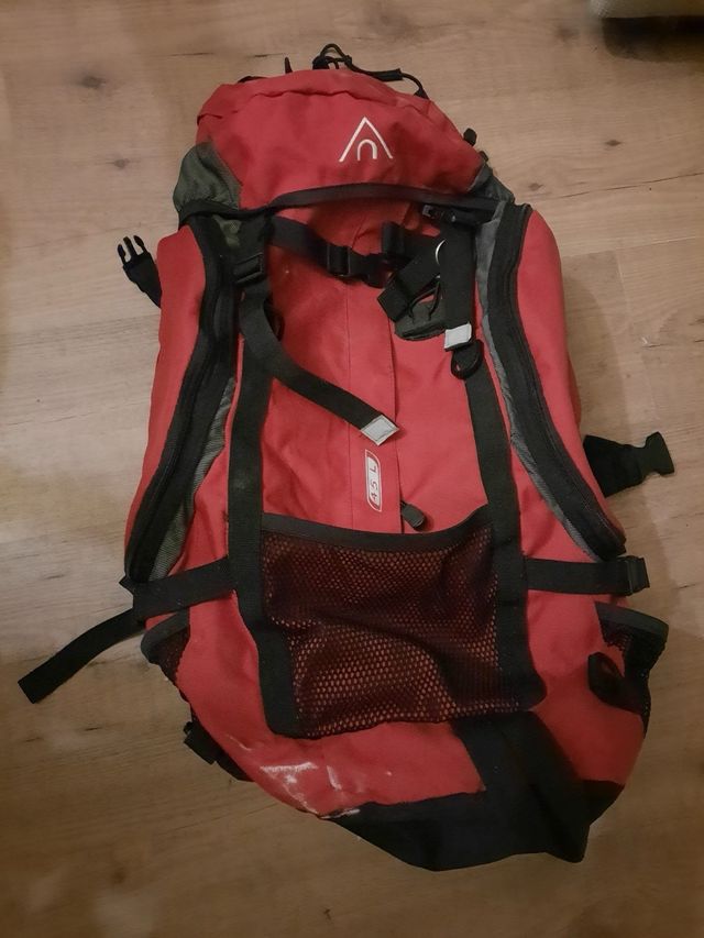 MOVHILA 45 LITROS ROJA