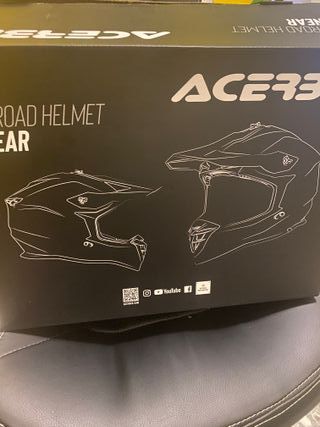Casco de moto de cross