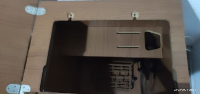 Muebles para maquinaria de coser