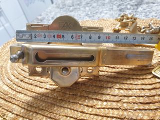 Cerrojo FAC con cadena