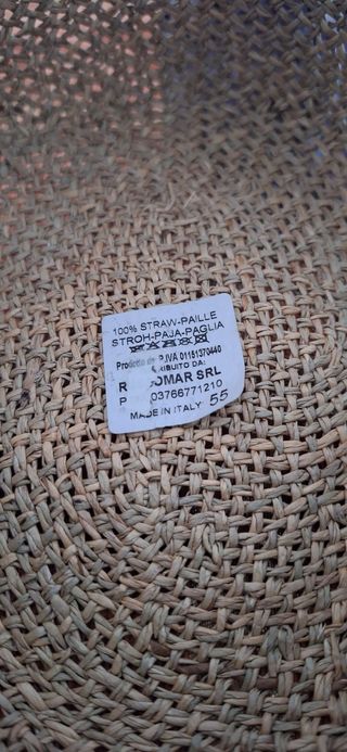 Cappello di paglia per bambina