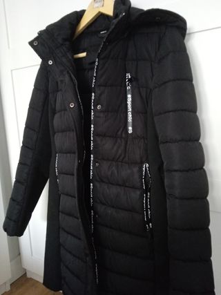 Abrigo plumas negro mujer