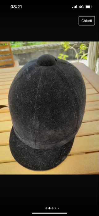 Cap Equitazione blu, usato poche volte